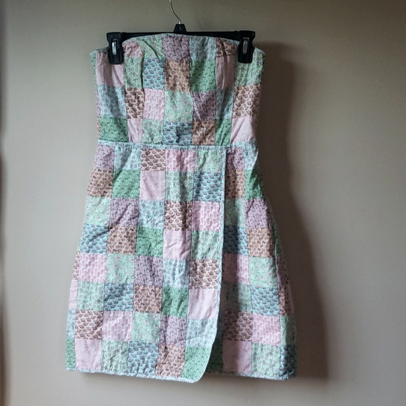 Vineyard Vines Dresses & Skirts - Vineyard vines strapless patchwork dress size 2